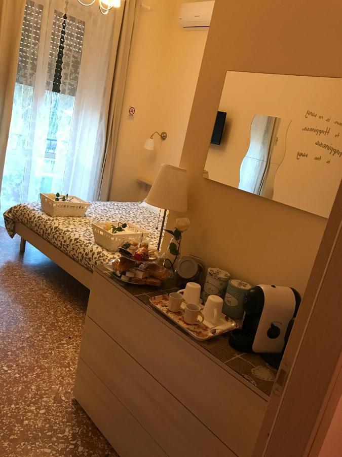 Bed and Breakfast Da Giulia Rzym Zewnętrze zdjęcie